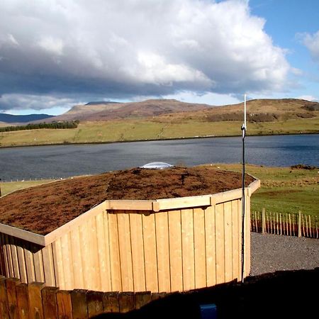 Skye Cabins Skeabost Kültér fotó